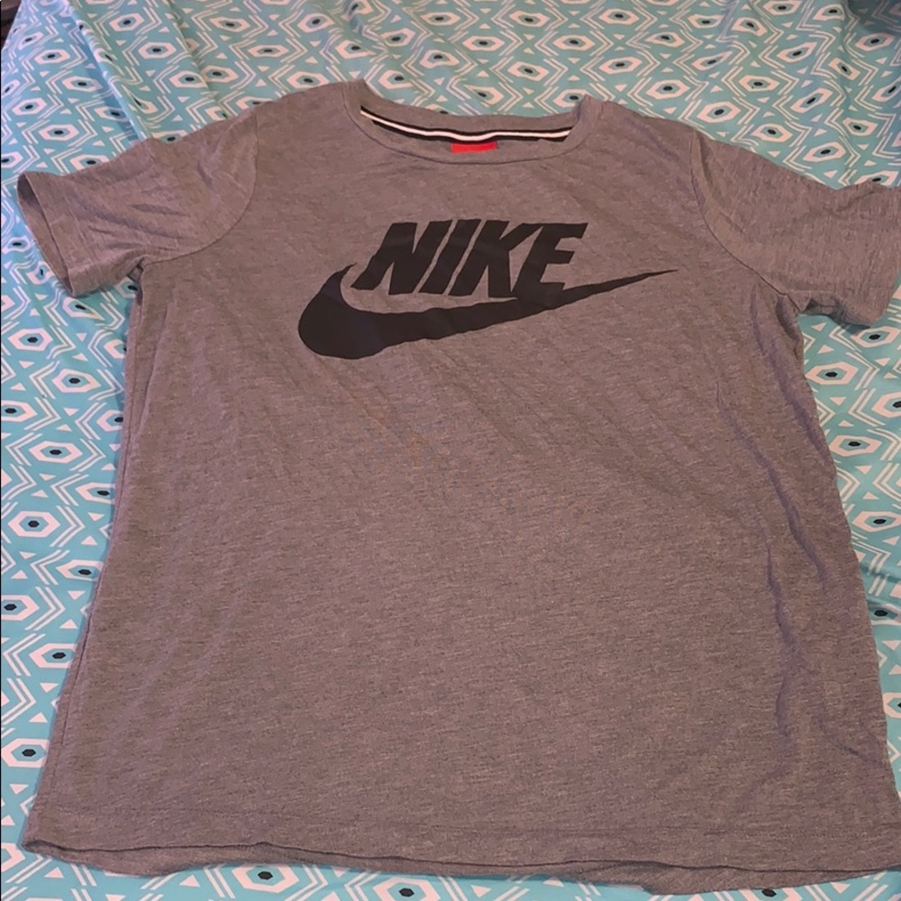 Grey nike shirt